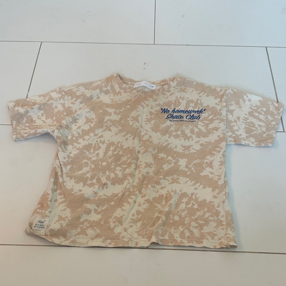 Zara Beige and Blue Kids Graphic Tee 
 No homework skate Club 6